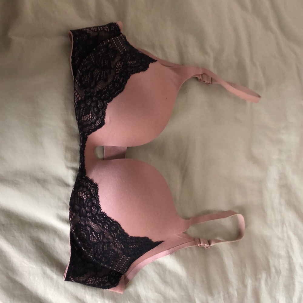 Victoria’s Secret push-up bra